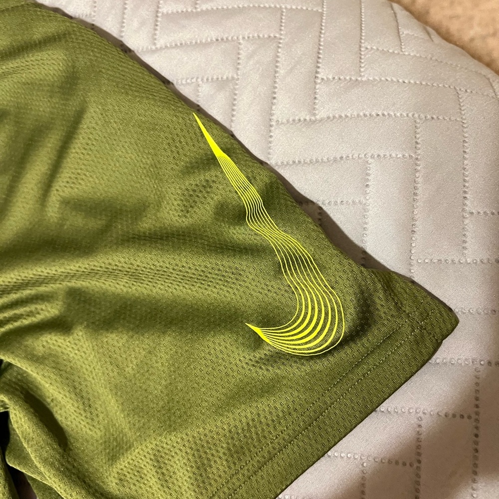 Boys Basketball Shorts x 3 - Picture 4 of 10